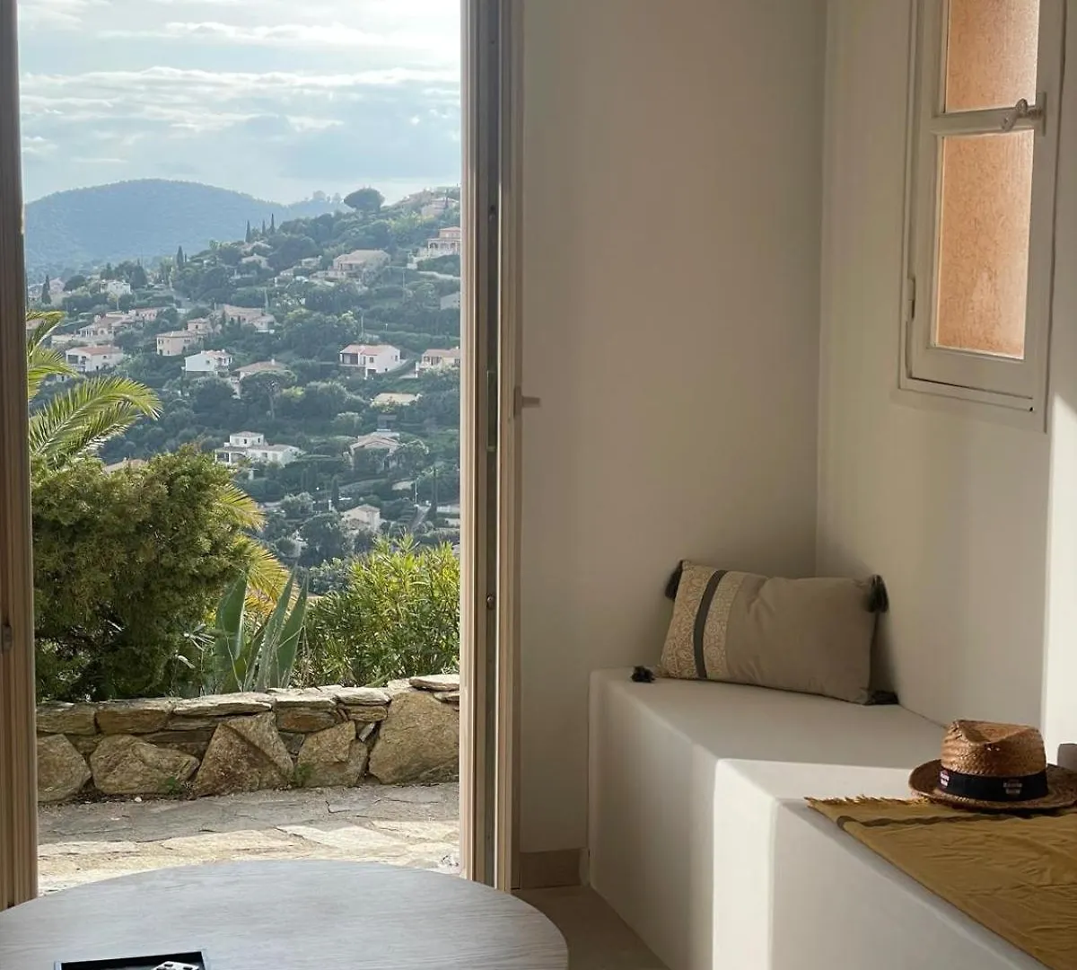 Maison Provencale Avec Vue Mer Cavalaire-sur-Mer